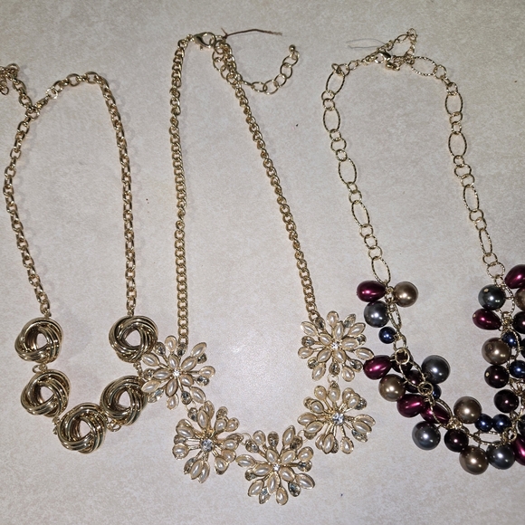 Bundle of Dillards Necklaces $15 Firm - Picture 2 of 8